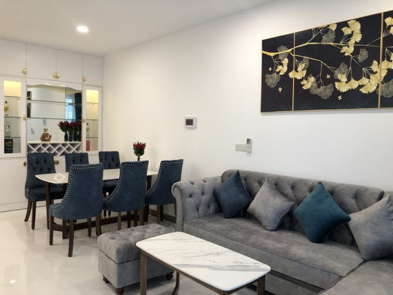 Cho thuê căn hộ 2 phòng ngủ tại Sunwah Pearl, tầng cao, nội thất sang trọng