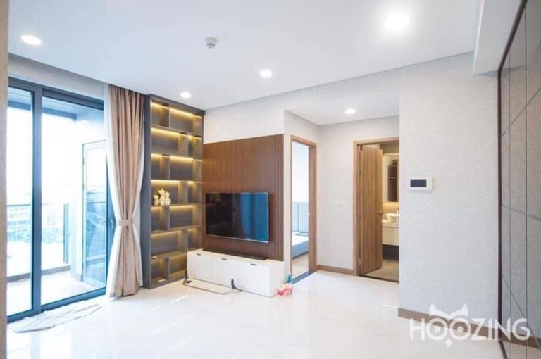 Căn hộ 1 phòng ngủ Sunwah Pearl cho thuê với nội thất cao cấp, tầng dưới 10
